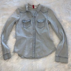 Women’s Denim Top